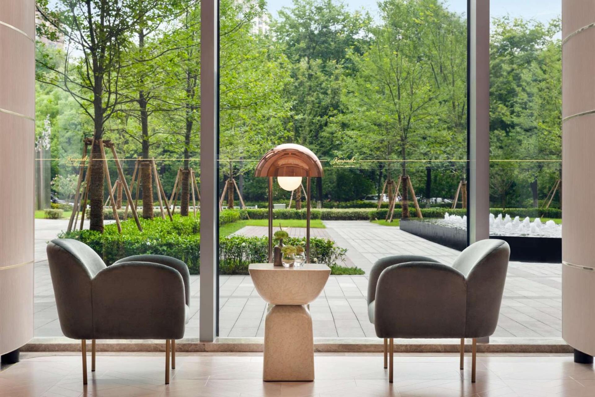 Kempinski Hotel 5*